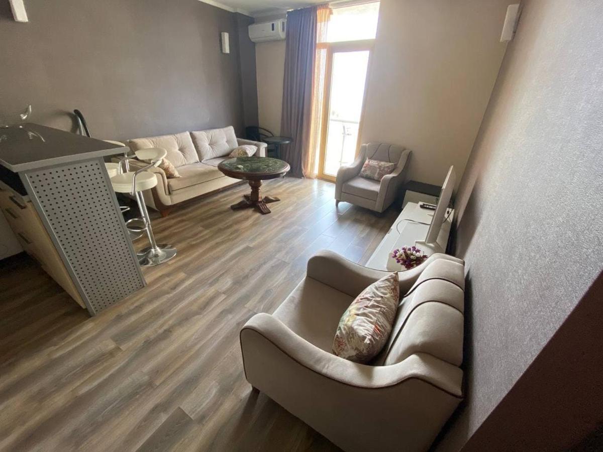 Orbi Plaza Apartment Batumi Exterior photo